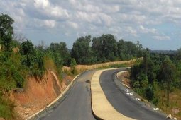 S Kalimantan toll road expected to functional in 2020