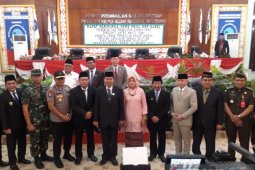 Toni Purnama pimpin paripurna PAW Hardijono