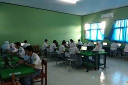 UNBK hari pertama tingkat SMK di Lebak lancar