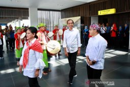 Bupati  Anas: Pak Jokowi dorong daerah berinovasi