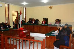 PN Sibolga kembali gelar sidang dakwaan mantan Bupati Tapteng Sukran Tanjung