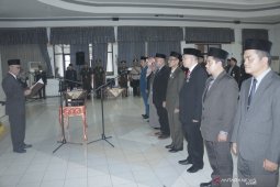 Bupati HST lantik delapan pejabat pimpinan tinggi pratama