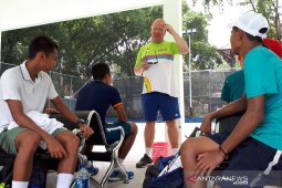 Febi Widhianto berharap Menpora perhatikan pembinaan tenis