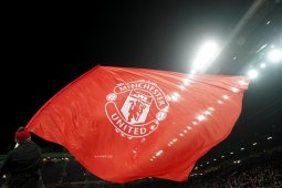 Manchester United hanya akan beli pemain muda