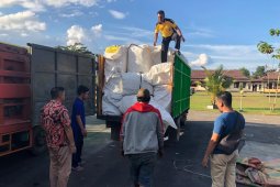 Polres Bengkayang gagalkan penyelundupan sebanyak 121 bal "lelong"