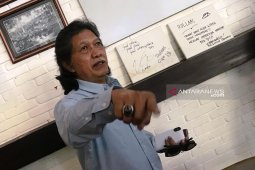 Cak Nun: 17 April, saya dan keluarga pasti ke TPS