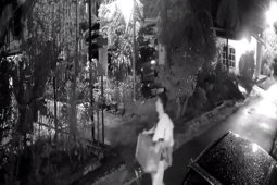 Aksi pencuri kotak wakaf terekam "CCTV"
