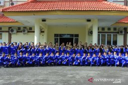 Bupati Bangka Barat melepas kontingen Kejurda Pelajar