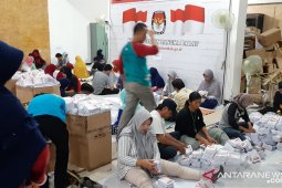 KPU Bangka Barat temukan 1.210 lembar surat suara rusak