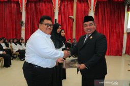 Wali Kota serahkan SK 93 CPNS