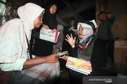 Sosialisasi pemilu di pasar tradisional