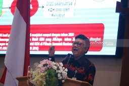 Mendagri harap mahasiswa UWKS gerakkan masyarakat tidak golput (video)