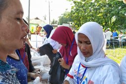 Timsus 1901 Juara gelar pasar murah 1.111 paket sembako