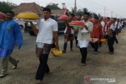 Warga "Serambi Mekkah" Pangkalpinang gelar tradisi "nganggung"