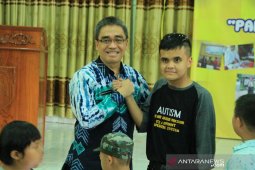 Wawali semangati anak-anak berkebutuhan khusus