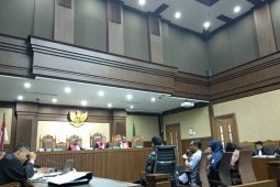 Saksi sebut Deputi Kemenpora minta dibelikan Fortuner