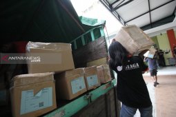 KPU Surabaya mulai distribusikan surat suara pemilu 2019 ke-31 kecamatan