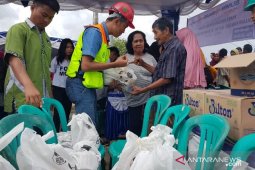 PT Timah Tbk Bagikan Paket Pangan Murah BUMan