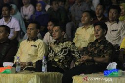 Bupati Paluta: Dadang Darmawan adalah abang sekaligus guru politik