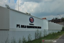 Jokowi tinjau pabrik mobil  Esemka
