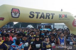 Ratusan warga Pangkalpinang antusias ikuti "Pemilu Run"