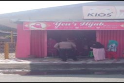 Toko pakaian  muslim di Tebing Tinggi dibobol maling.
