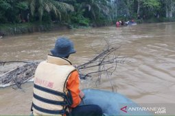Warga Nagan Raya hilang tenggelam saat seberangi sungai