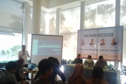 Debat capres diharapkan ungkap masalah utama ekonomi Indonesia.