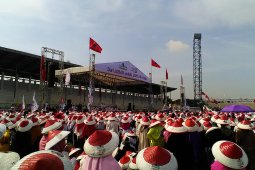 Haddad Alwi hibur ribuan peserta kampanye di Karawang
