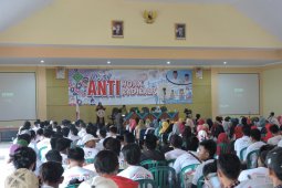 Nyai Djuwairiyah ajak milenial memilih cerdas (Video)
