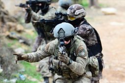 Keamanan Turki "netralkan" dua anggota PKK