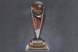 PSSI perkenalkan trofi Piala Presiden 2019