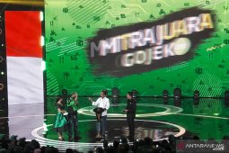 Presiden  cari pengemudi Gojek yang antarkan sate ke Istana