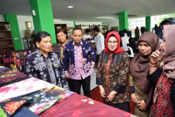 Pelatihan batik "3 in 1" komitmen Kota Jambi majukan IKM