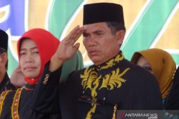 Penuh inspirasi, kisah hidup Akmal dari pencuci boat hingga jadi bupati dua periode