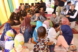 22 warga SAD  Batanghari ucapkan dua kalimat syahadat