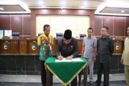 Bupati hadiri paripurna LKPJ anggaran 2018