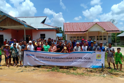 PLN Wujudkan Mimpi Warga Desa Jaya Sakti Menjadi Kenyataan
