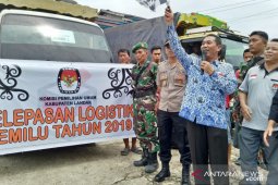 KPU Landak distribusikan logistik Pemilu 2019
