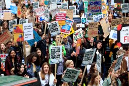 Inggris didesak hentikan bantuan buat proyek bahan bakar fosil