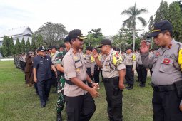 Polisi kawal distribusi logistik TPS sangat rawan
