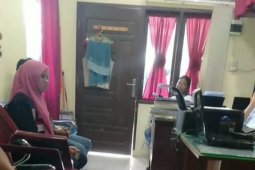 Awasi dugaan politik uang, HP Panwascam di Tanjungbalai dirampas