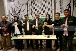 Penumpang bus Surabaya-Malang kini bisa bayar dengan uang elektronik