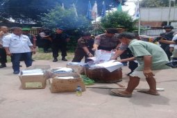 KPU musnahkan 2.890  kertas suara rusak