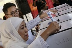 Khofifah ajak masyarakat hormati hasil pemilu