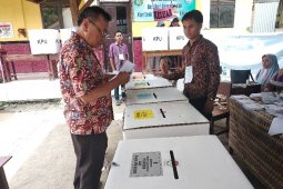Hasrul Azwat: Pemilu dengan sistem "online" sudah mendesak