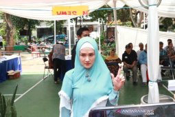 Mulan Jameela "sport jantung" tunggu hasil Pilpres