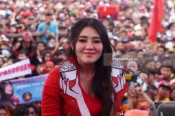 Puncak HUT RI, Pemprov Jatim hadirkan Via Vallen di Grahadi