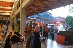 Terminal keberangkatan domestik Bandara Bali terbakar