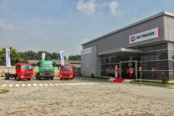 UD Trucks resmikan kantor cabang di Tangerang